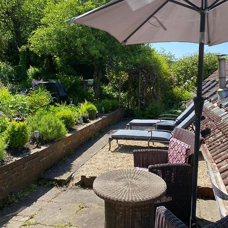 The Grooms Loft Self Contained Apartment Milton Abbas Εξωτερικό φωτογραφία