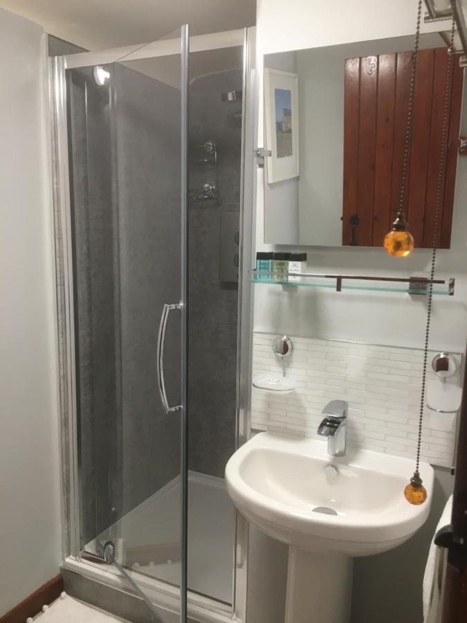 The Grooms Loft Self Contained Apartment Milton Abbas Εξωτερικό φωτογραφία