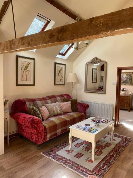 The Grooms Loft Self Contained Apartment Milton Abbas Εξωτερικό φωτογραφία