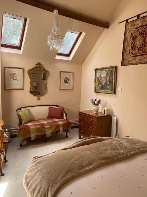 The Grooms Loft Self Contained Apartment Milton Abbas Εξωτερικό φωτογραφία